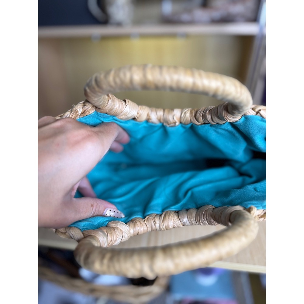 Natural Woven Straw Crescent Handbag Turquoise Lining Boho Summer Tote Bag - Picture 3 of 4